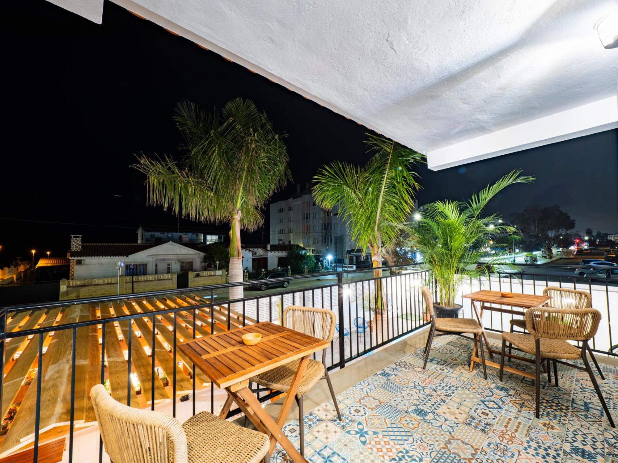 Complejo La Palapa Aparthotel Rincón de la Victoria Екстериор снимка